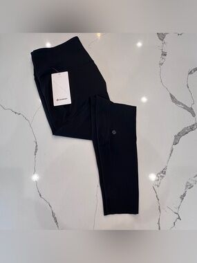 Lululemon Base Pace HR Tights 28” Black Sz 8 NWT